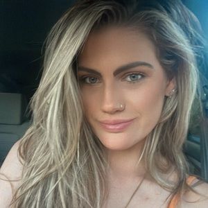 Meet your Posher, Karly